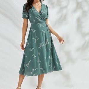 SHEIN 2 Dresses for the Price of 1